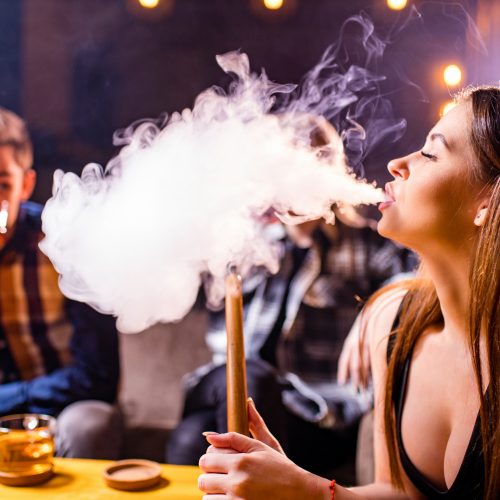 How to Choose the Best Disposable Vape Brands for Your Store